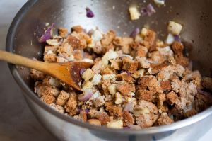 Apple-Walnut stuffing
